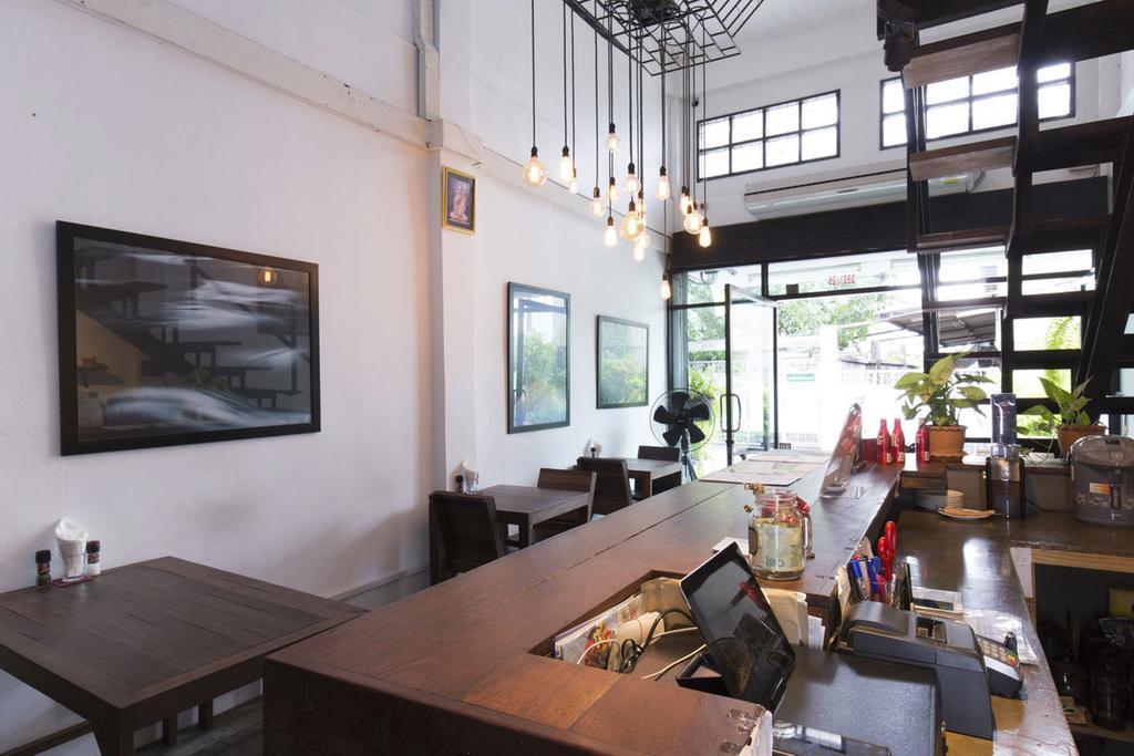 Bed and breakfast Kama Bangkok Extérieur photo