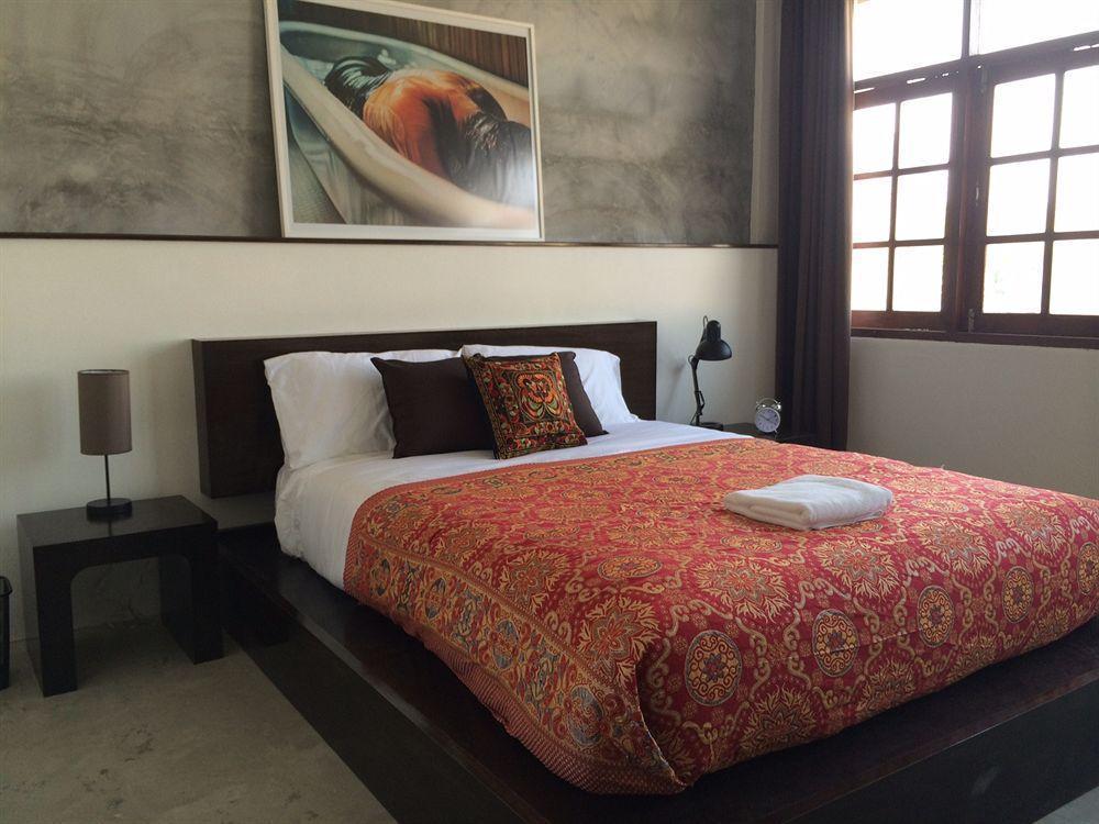 Bed and breakfast Kama Bangkok Extérieur photo