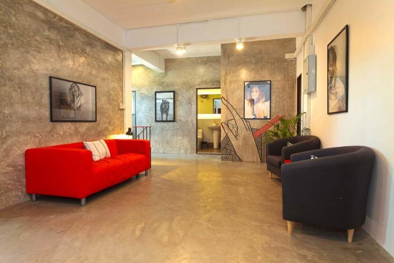 Bed and breakfast Kama Bangkok Extérieur photo